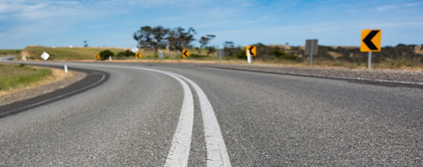 What Are The Canadian Highway Rules and Road Signs That You Must Know?